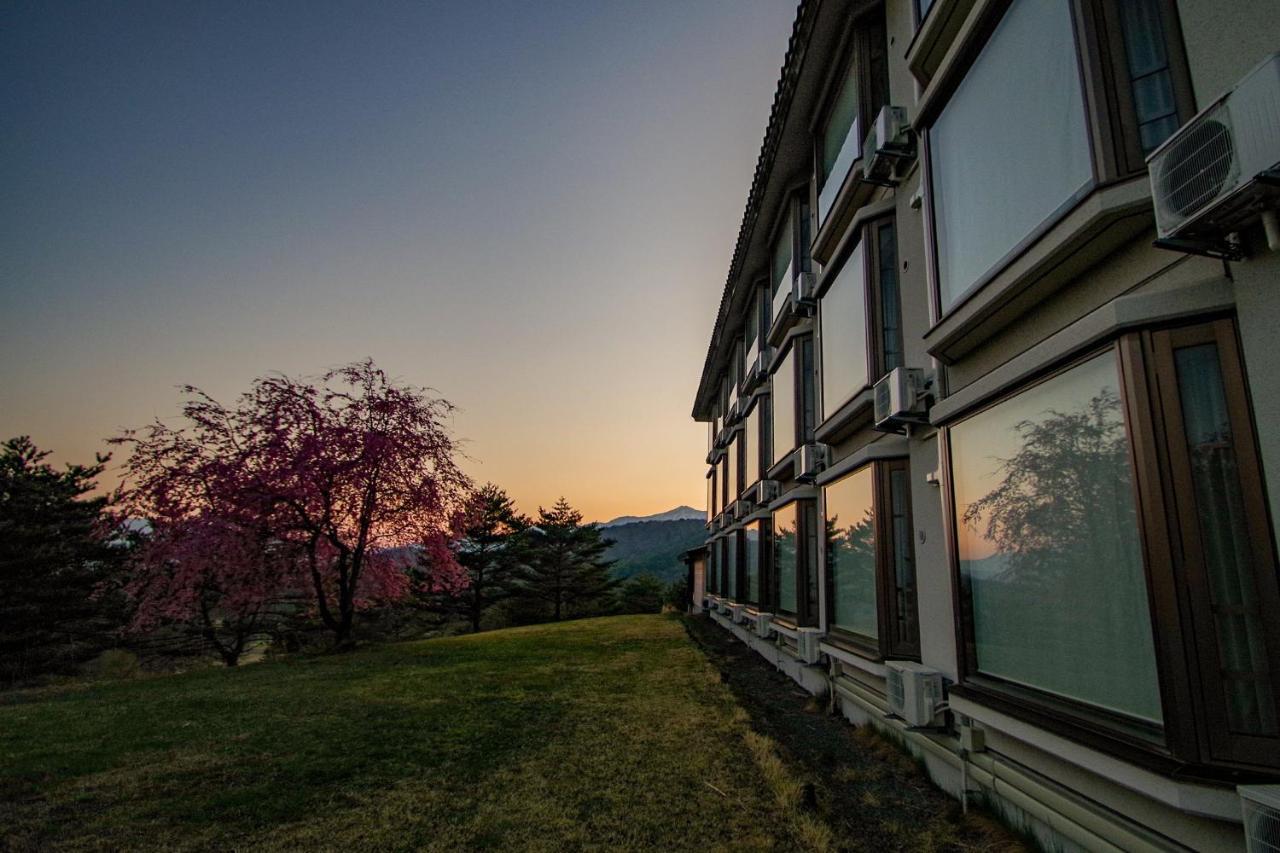 Tsumagoi Prince Hotel Luaran gambar